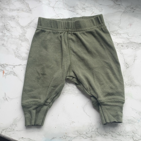 There’s nothing wrong with this set, just trying to free up space. - Picture 4 of 8